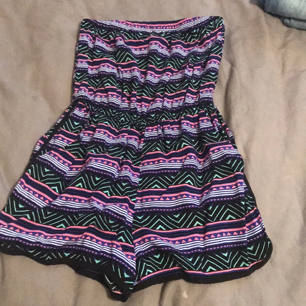 Strapless romper